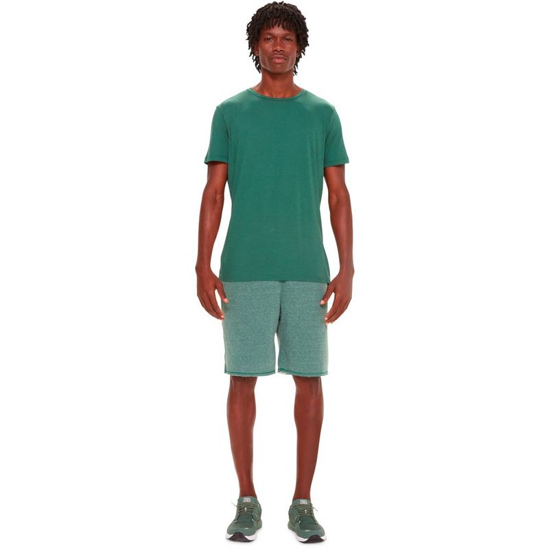 camiseta-masculina-basica-de-algodao-verde-inteiro
