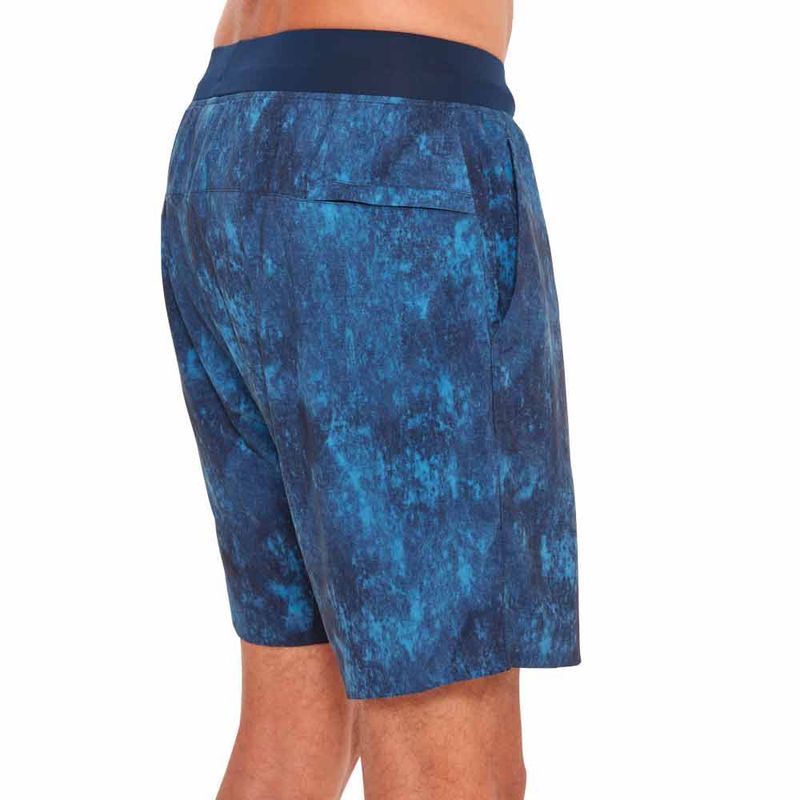 shorts-masculino-estampado-azul-detalhe