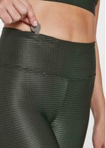 legging-feminina-textura-alecrim-para-treinar-detalhe