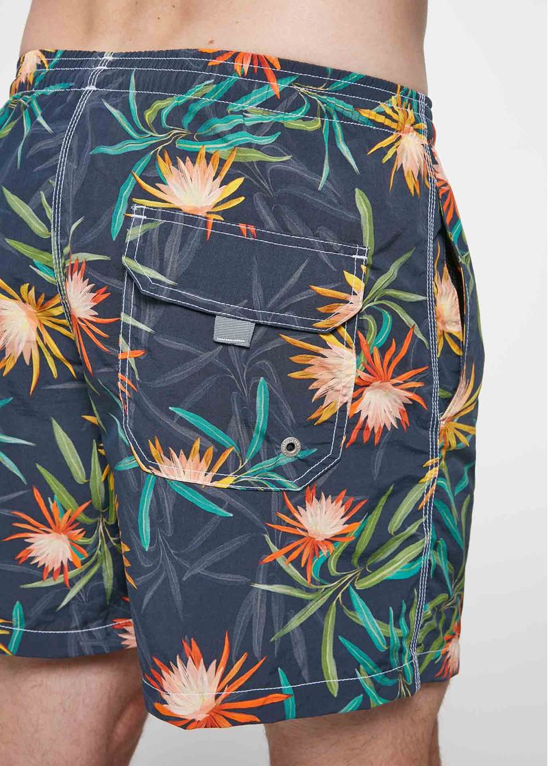 shorts-masculino-estampado-beach-flor-para-praia-detalhe