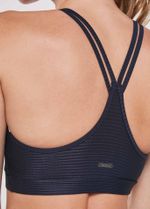 top-feminino-textura-azul-noturno-para-treinar-detalhe