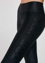 legging-feminina-jacquard-preta-para-treinar-detalhe