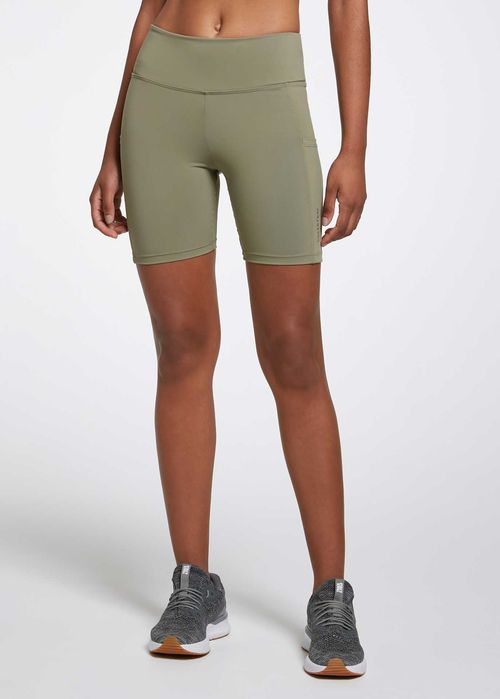 Bermuda Feminina Slim Bolsos