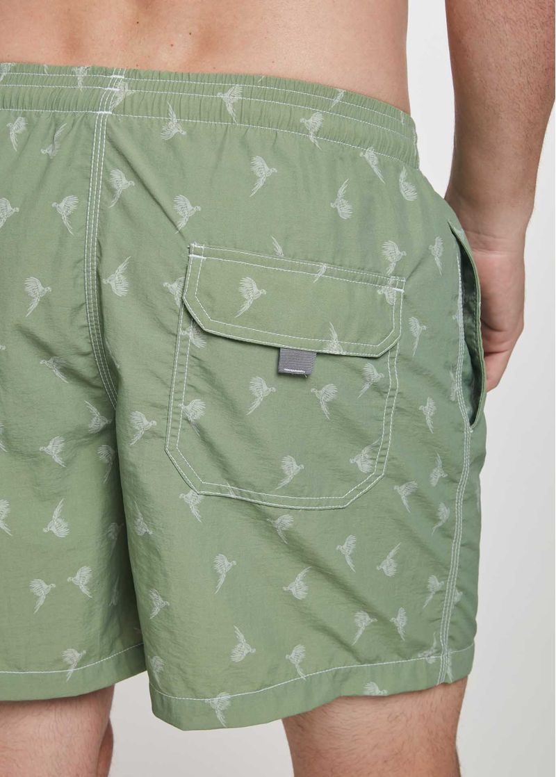 shorts_masculino_medio_estampado_beach_araras_para_praia_detalhe_2