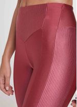 legging_feminina_reflexao_lirio_para_yoga_detalhe