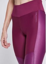 legging_feminina_34_recortes_acai_para_treinar_detalhe