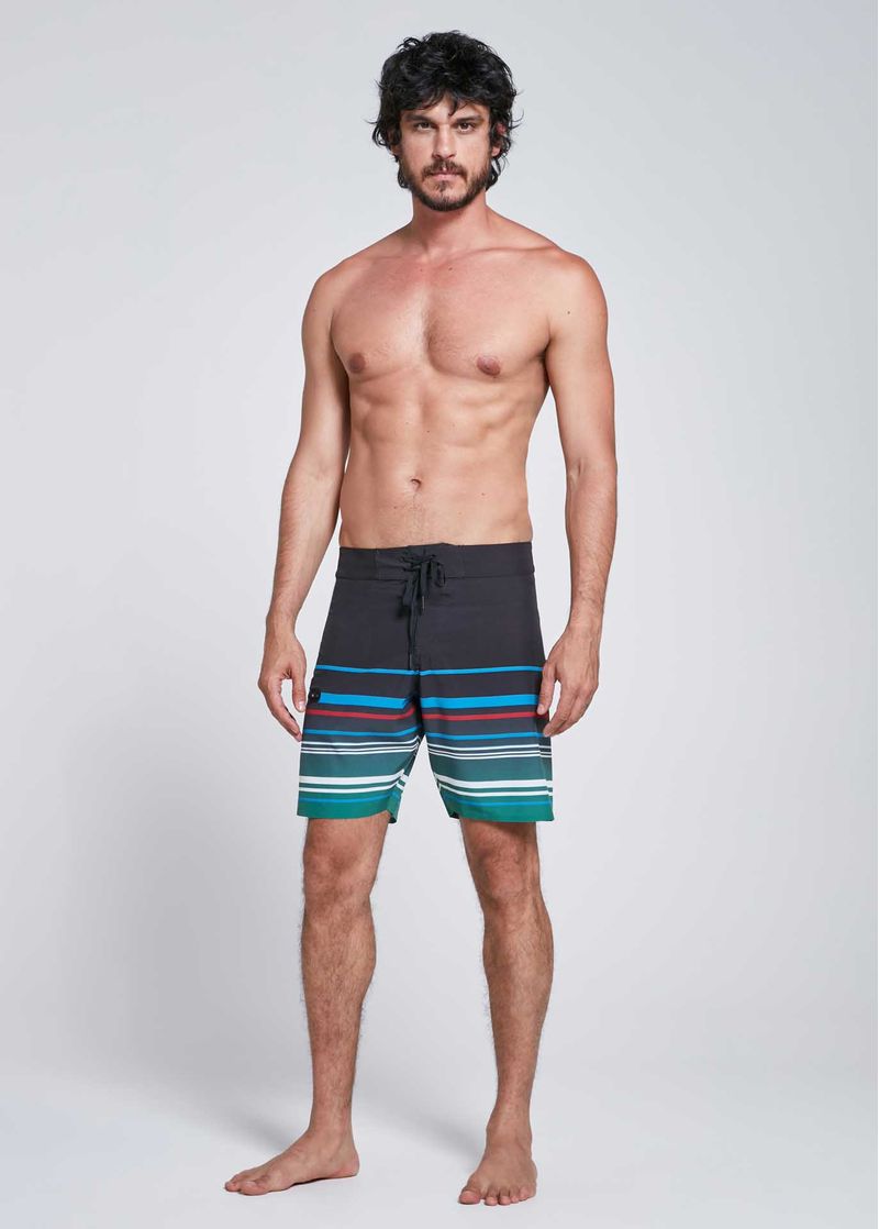 bermuda_masculina_estampada_surf_aquatica_para_praia_inteira