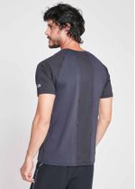 camiseta_masculina_manga_curta_conexao_para_treinar_costas
