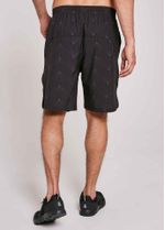 shorts-masculino-longo-conexao-preto-costas