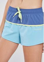 shorts_feminino_maresia_litoral_para_correr_detalhe