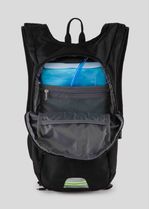 mochila_hidratacao_preta_para_bike_aberta