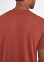 camiseta-masculina-manga-curta-thermodry-cobre-marrom-detalhe