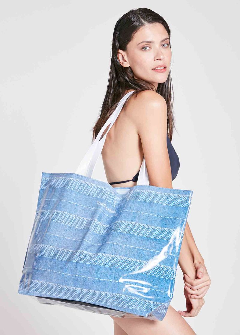 bolsa_de_praia_feminina_azul_modelo_lado