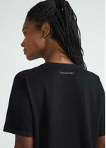 camiseta_feminina_basica_preta_algodao_004_TF041062_0003.jpg