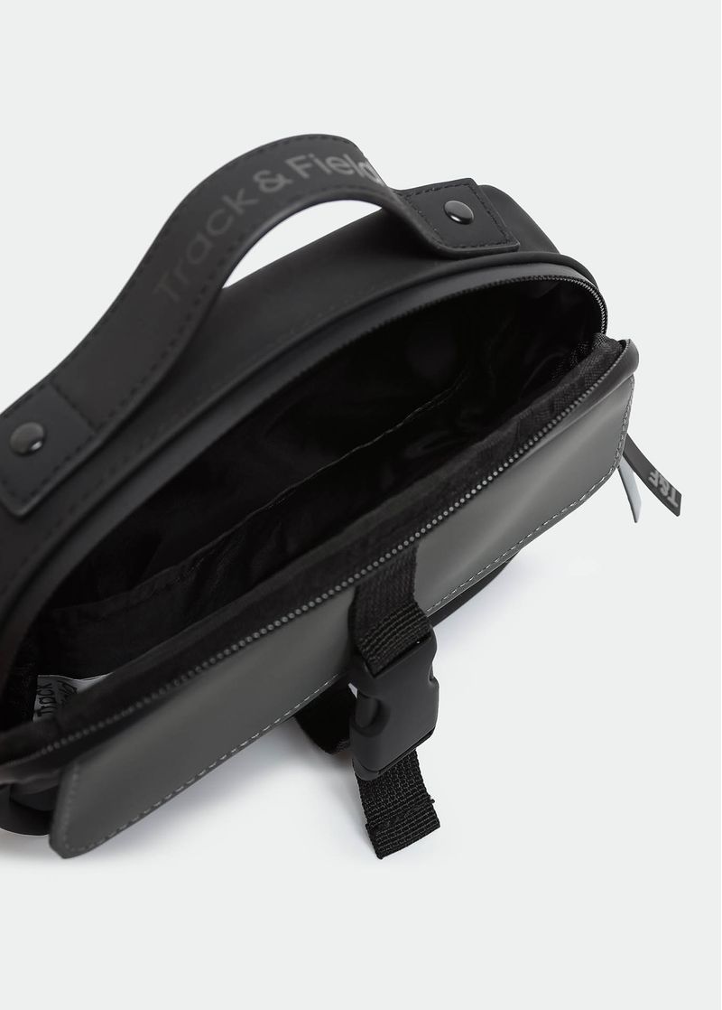 bolsa_cross_body_preta_unissex_003_TFA140064_0003.jpg