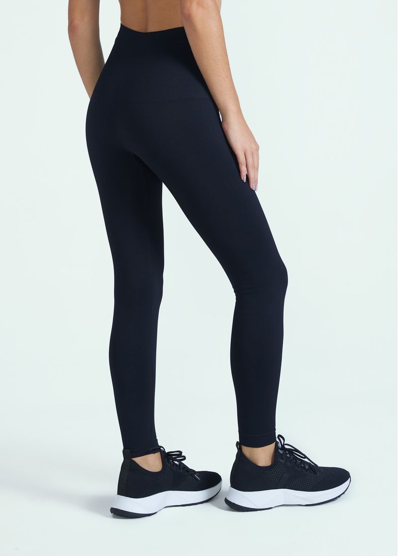 legging_feminina_skin_preta_003_TF070013_0003.jpg