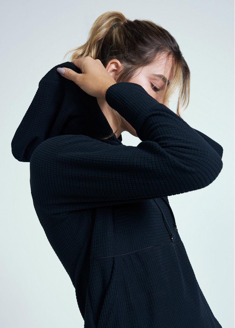 casaco_feminino_quadrille_preto_004_TF170317_0003