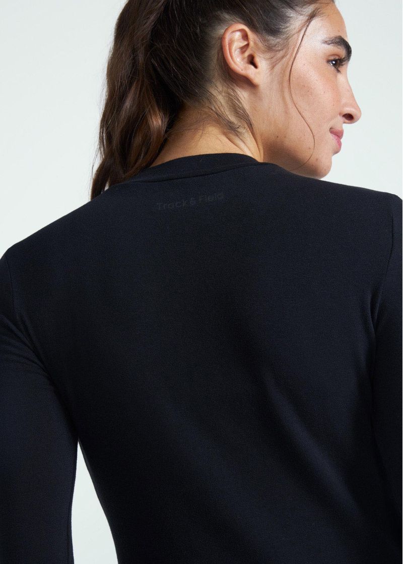 camiseta_feminina_manga_longaa_casual_termica_preta_004_TF041105_0003