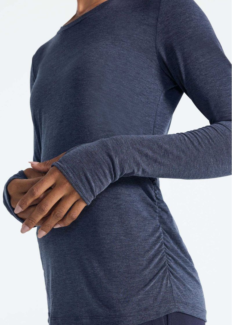 camiseta_feminina_manga_longa_soft_dedeira_mescla_azul_noturno_004_TF041100_1300.jpg