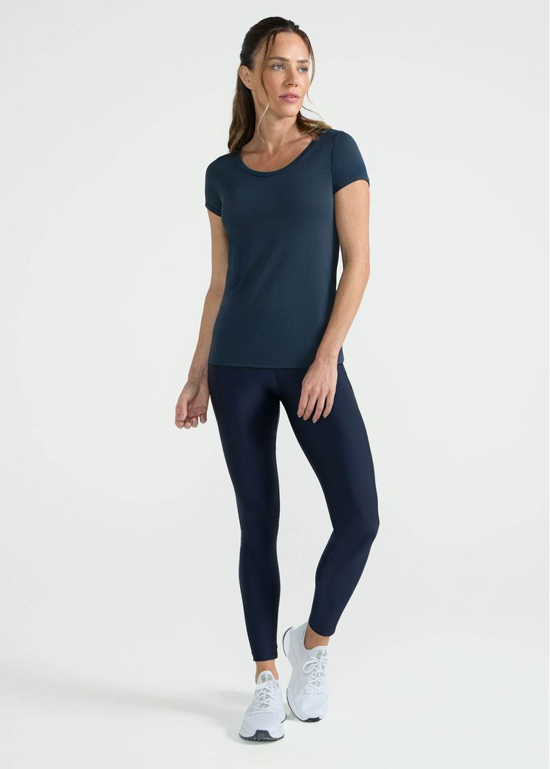 camiseta_feminina_manga_curta_thermodry_u_azul_noturno_003_TF040332_0004.jpg