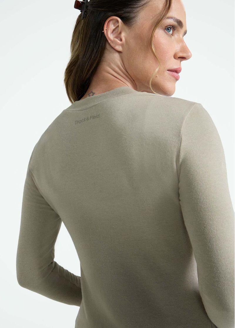 camiseta_feminina_manga_longa_termica_casual_bege_dunas_004_TF041105_2568.jpg