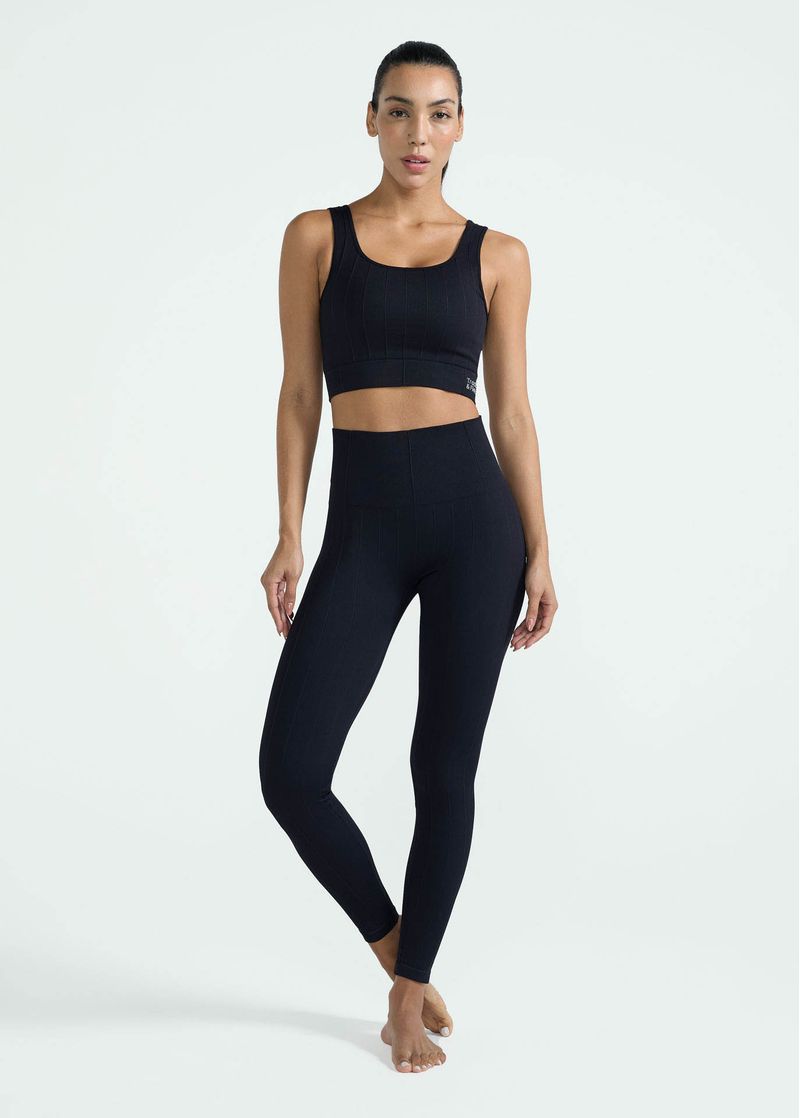 calca_legging_feminina_ribana_seamless_preta_para_yoga_001_TF070759_0003.jpg