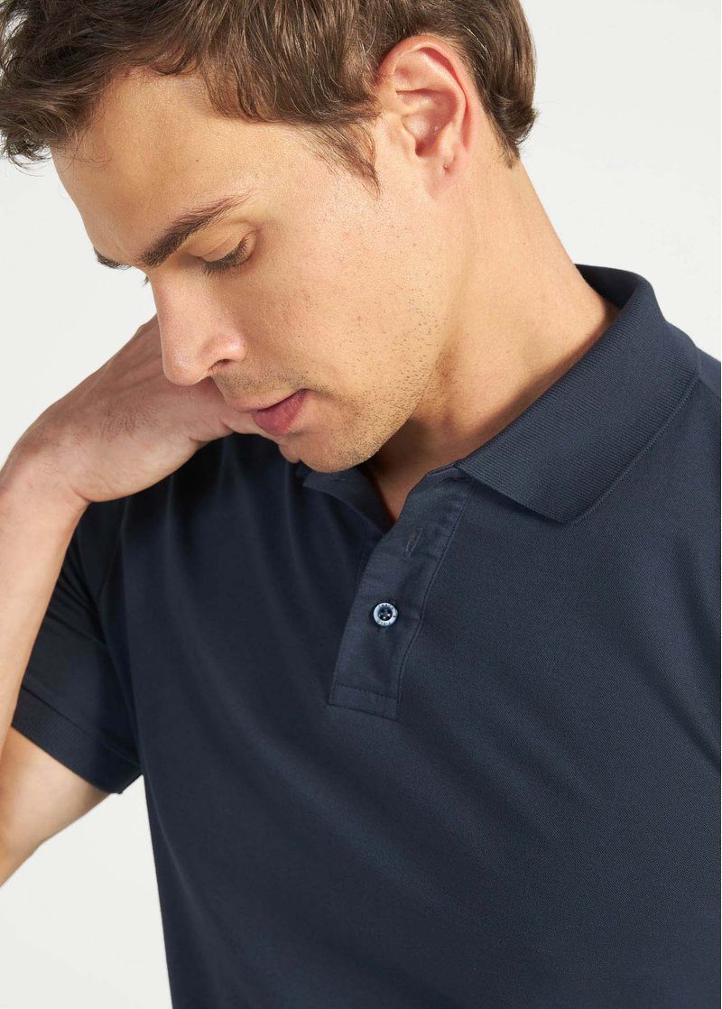 polo_masculina_manga_curta_stretch_pima_azul_noturno_004_TF550003_0004.jpg