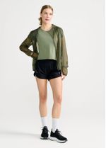 camiseta_feminina_cropped_003_TF041144_2625.jpg