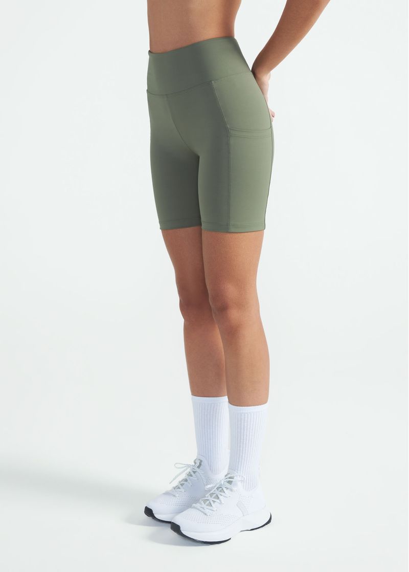 bermuda_feminina_slim_bolsos_002_TF080108_2625.jpg