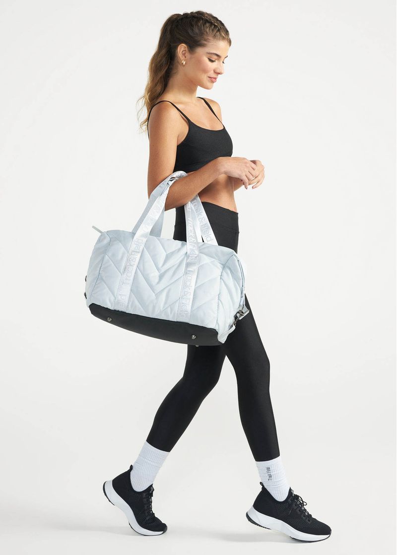 mala_duffel_cinza_prata_004_TFA220015_2631.jpg