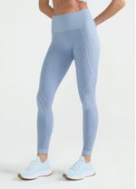 calca_legging_feminina_skin_organic_lavanda_003_TF070758_2623.jpg