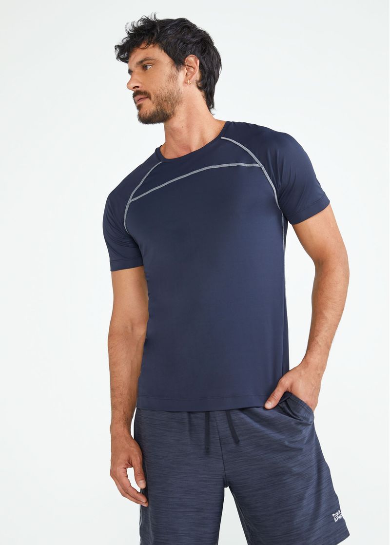 camiseta_masculina_manga_curta_minimal_preto_001_TF041153_0003.jpeg