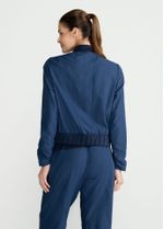 jaqueta_feminina_essential_azul_noturno_003_TF060140_0004.jpeg