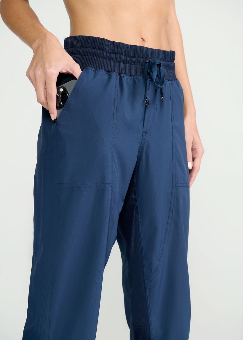 calca_feminina_essential_azul_noturno_005_TF150255_0004.jpeg