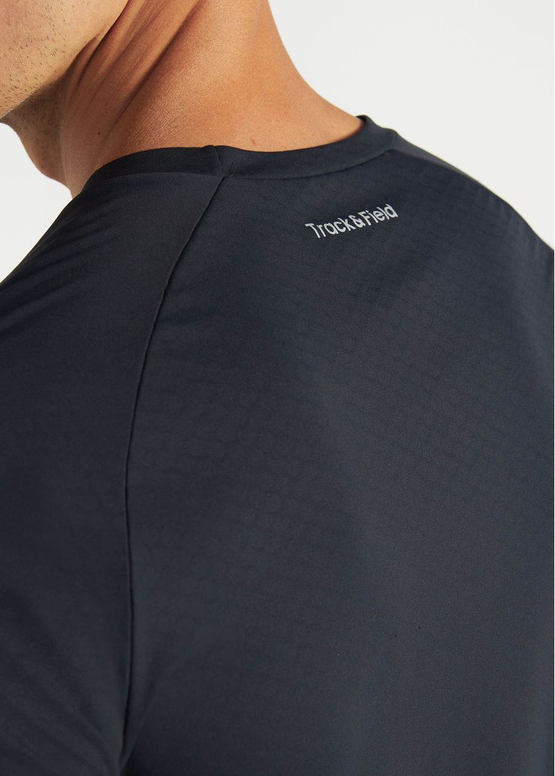 camiseta_masculina_manga_curta_outlast_preto_004_TF040516_0003.jpg
