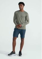 bermuda_masculina_recortada_comfy_azul_noturno_001_TF030186_0004.jpg