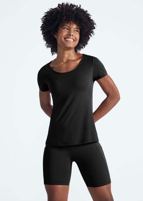 Camiseta Feminina Manga Curta Transpasse