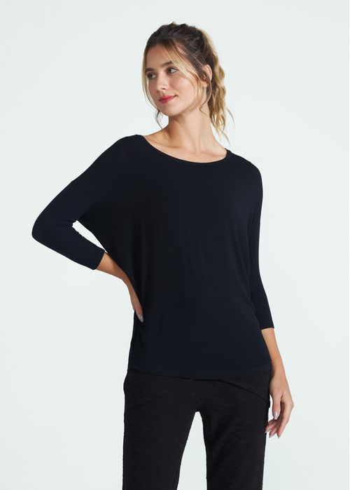 Camiseta Feminina Manga Longa Morcego
