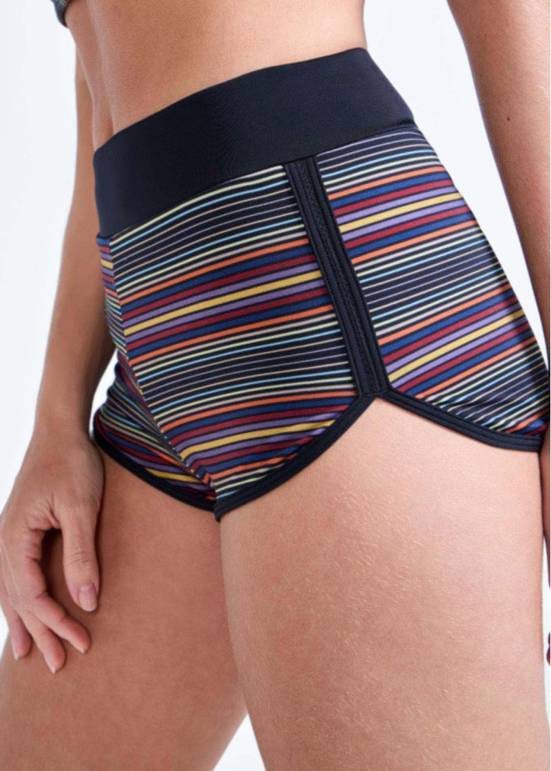 shorts_feminino_wind-_005_TF850075_2637.jpg