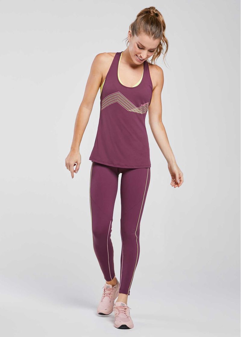 TF070708_2319_legging_feminina_slim_caminhos_astral_roxo_para_treinar_inteira.jpg