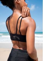 top_feminino_tiras_brilho_preto_002_TF090720_0003.jpg