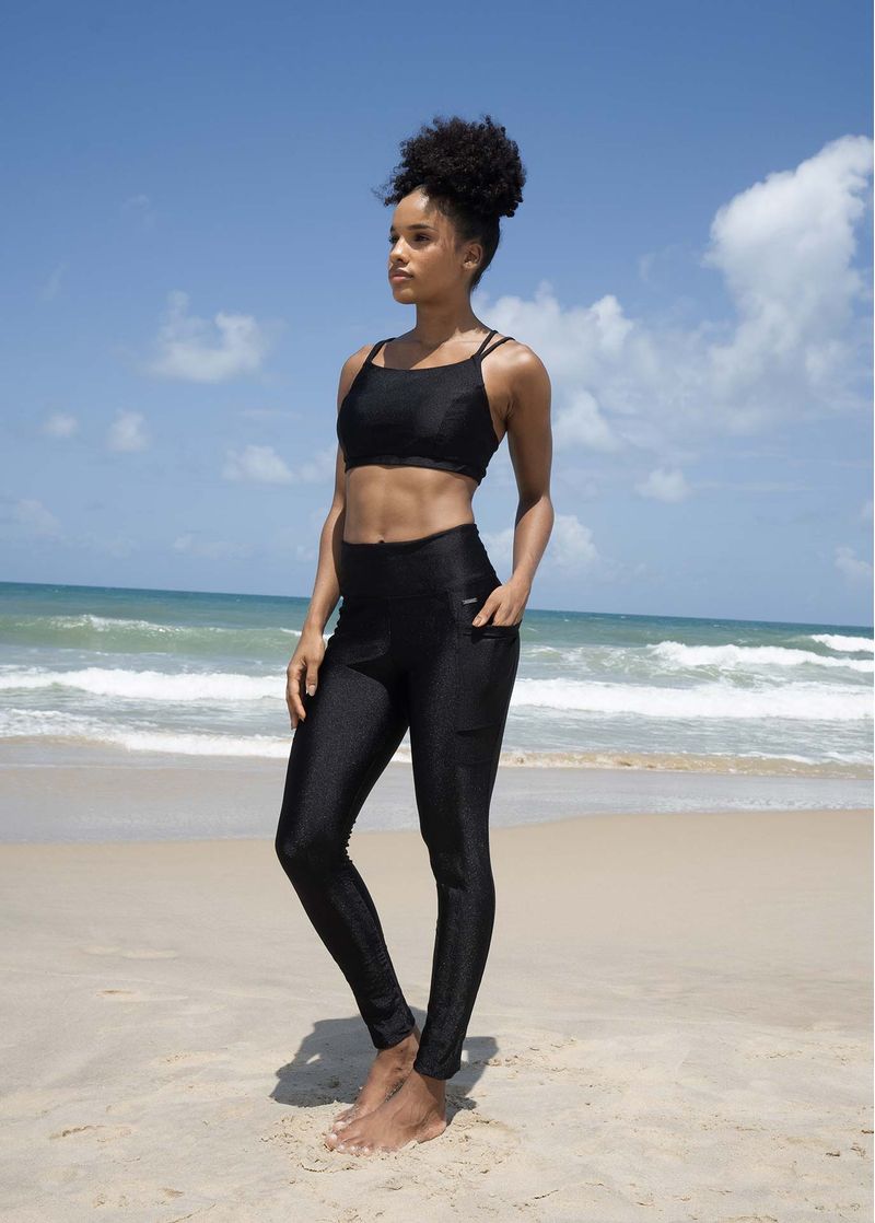 calca_legging_feminina_bolsos_brilho_preto_002_TF070795_0003.jpg