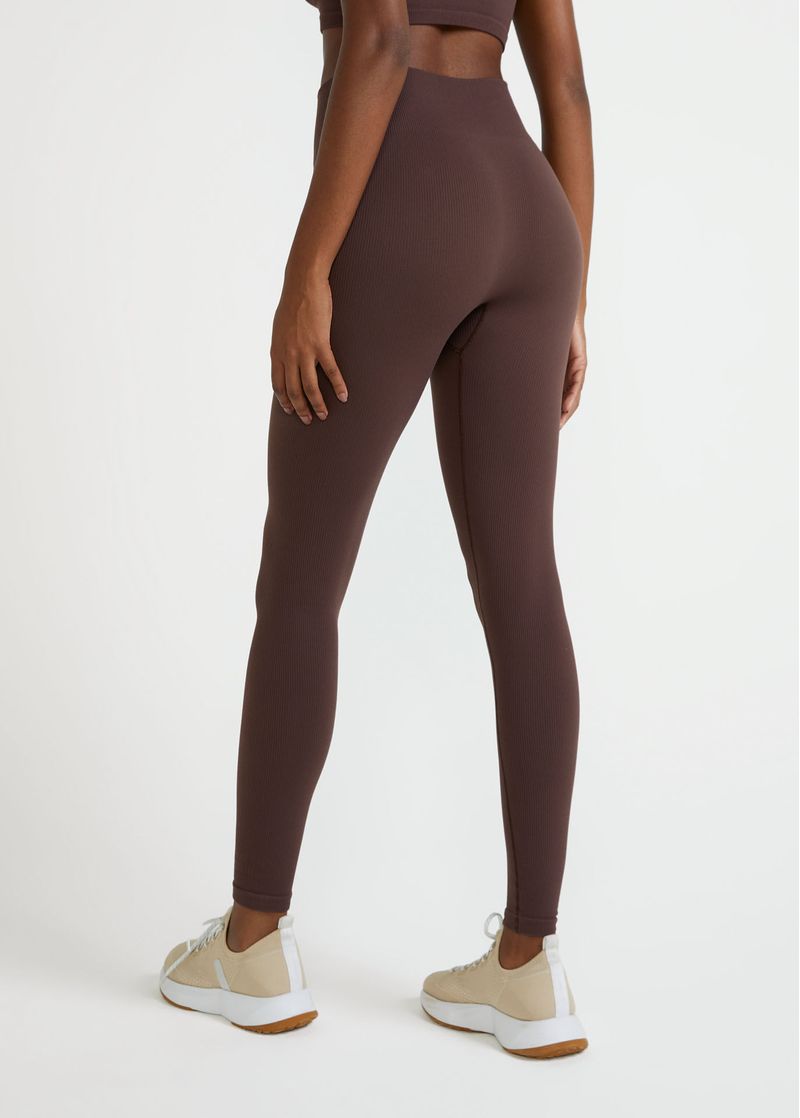 calca_legging_feminina_skin_soft_rib_castanho_003_TF070803_2728.jpg