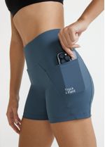 bermuda_feminina_slim_anatomica_marine_004_TF080174_2722.jpg