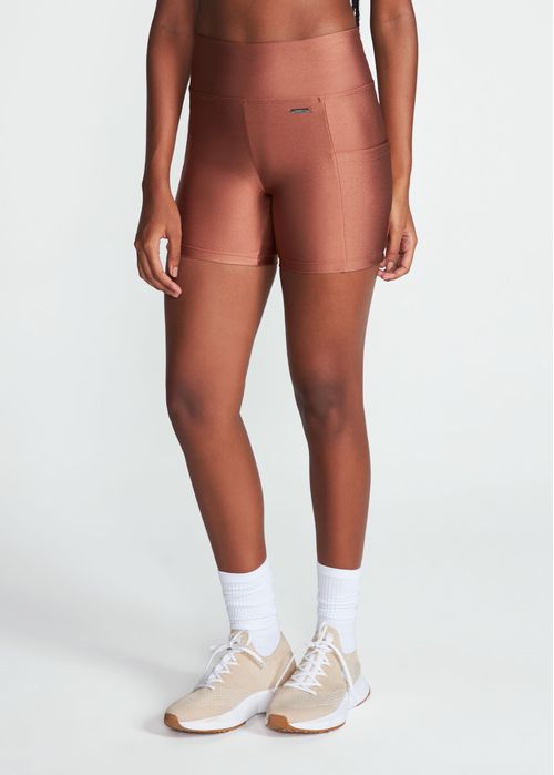 Bermuda Feminina Slim Brilho Bolsos