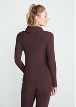 camiseta_feminina_manga_longa_gola_castanho_002_TF041023_2728.jpg