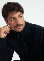 casaco_masculino_bolso_sherpa_preto_004_TF170323_0003.jpg