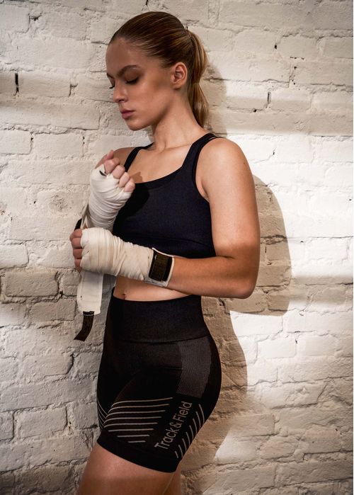 Bermuda Feminina Slim Skin Tech