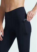 calca_legging_feminina_bolsos_preta_004_TF070521_0003.jpg