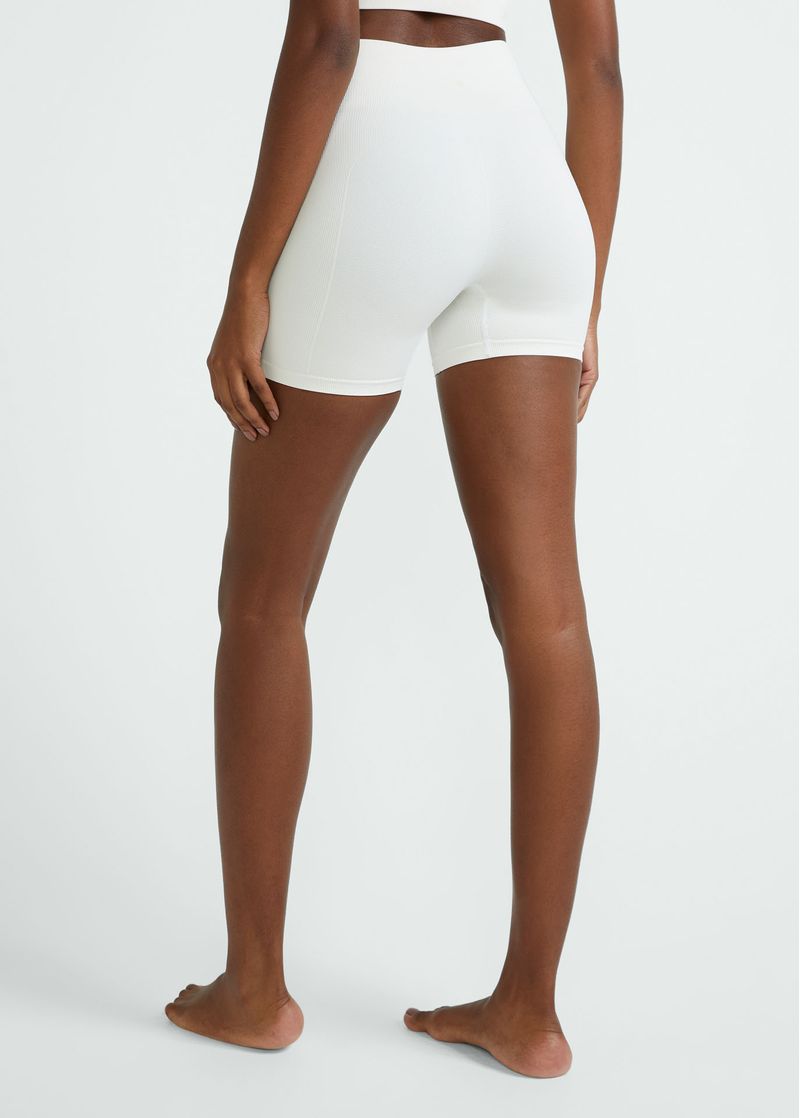 bermuda_feminina_skin_lightness_branco_003_TF080216_0001.jpg